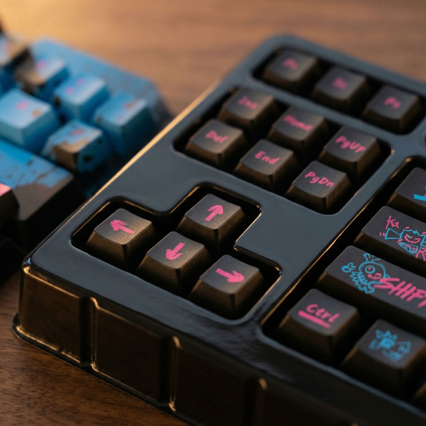 Qube Jinx Themed Keycap Set