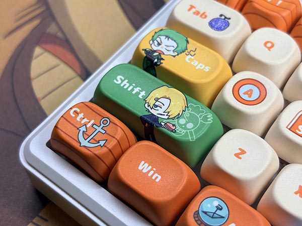 From Screen to Keyboard: The Making of Qube's One Piece Keycap Collection
